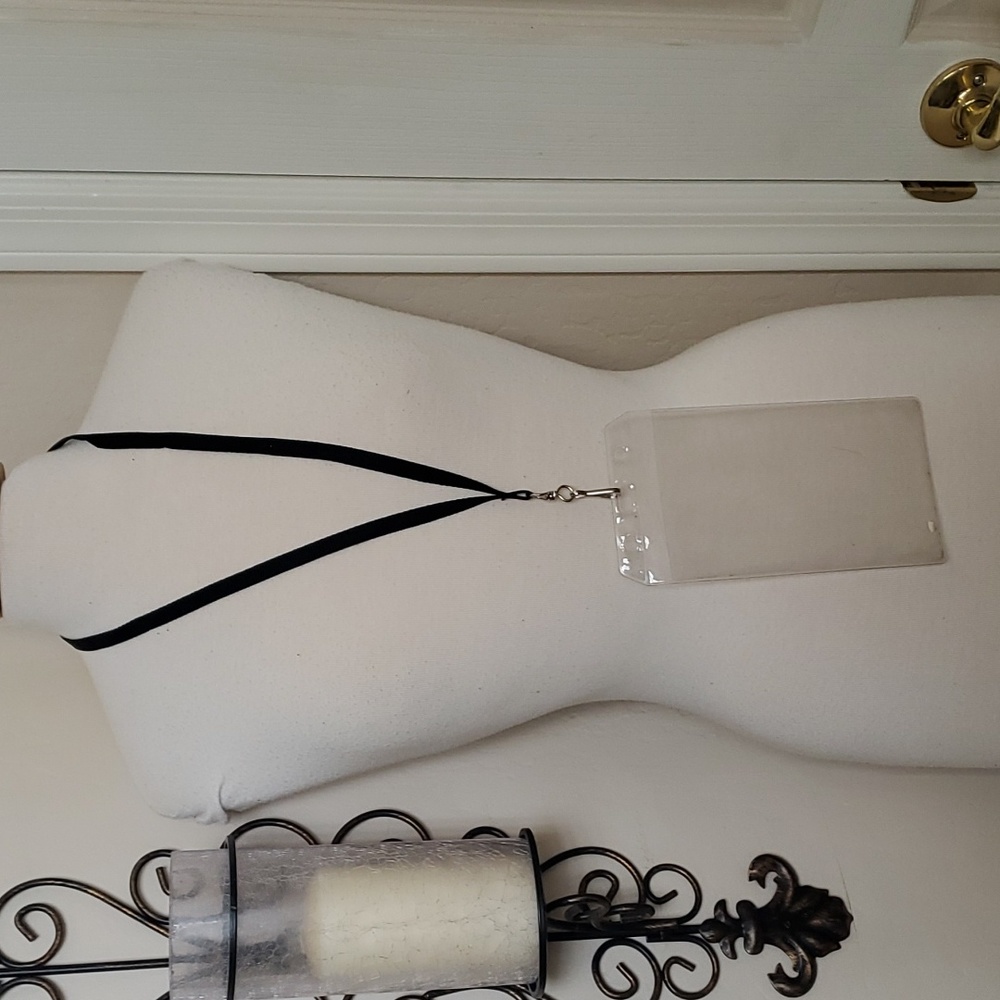 **SALE**Id/Ticket Holder nwot